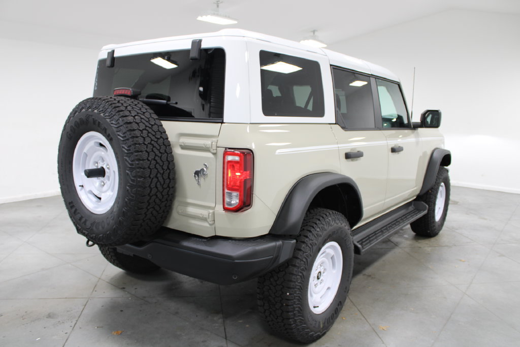 New 2026 Ford Bronco Heritage Edition AWD/4WD image 8