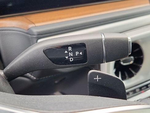 Used 2024 Mercedes-Benz G 550 image 13