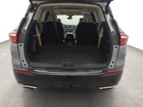 Used 2018 Buick Enclave Essence image 29