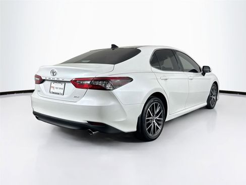 Certified 2023 Toyota Camry XLE FWD image 2
