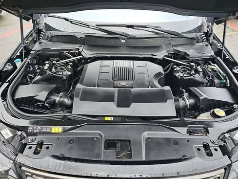 Used 2019 Land Rover Discovery SE AWD/4WD image 22