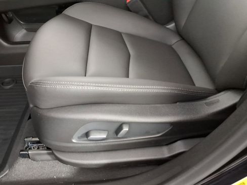 New 2026 Cadillac XT5 Luxury w/ LPO, Floor Liner Package AWD/4WD image 12