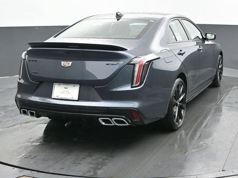 New 2025 Cadillac CT4 V w/ Super Cruise Package image 7