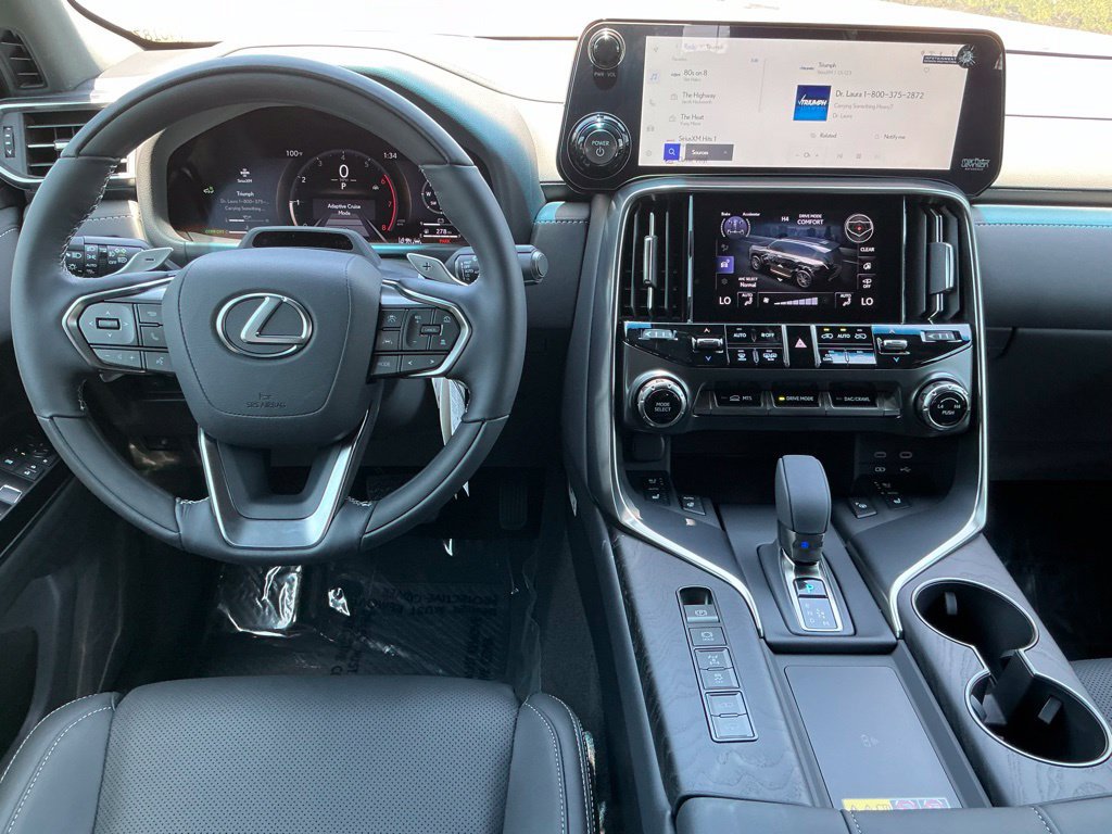 New 2026 Lexus LX 700h Luxury AWD/4WD image 12