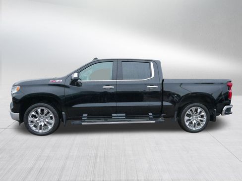 Used 2022 Chevrolet Silverado 1500 LTZ w/ LTZ Premium Package image 8