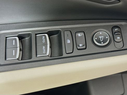 Used 2024 Honda Accord EX image 20