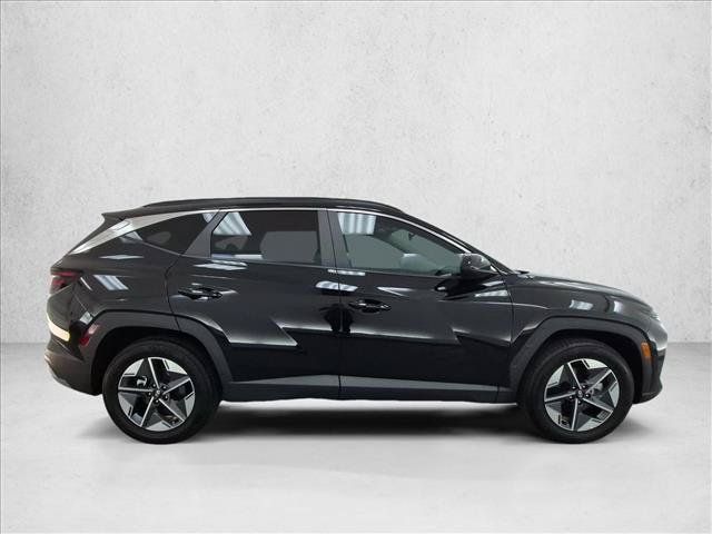 Certified 2026 Hyundai Tucson SEL Plus FWD image 4