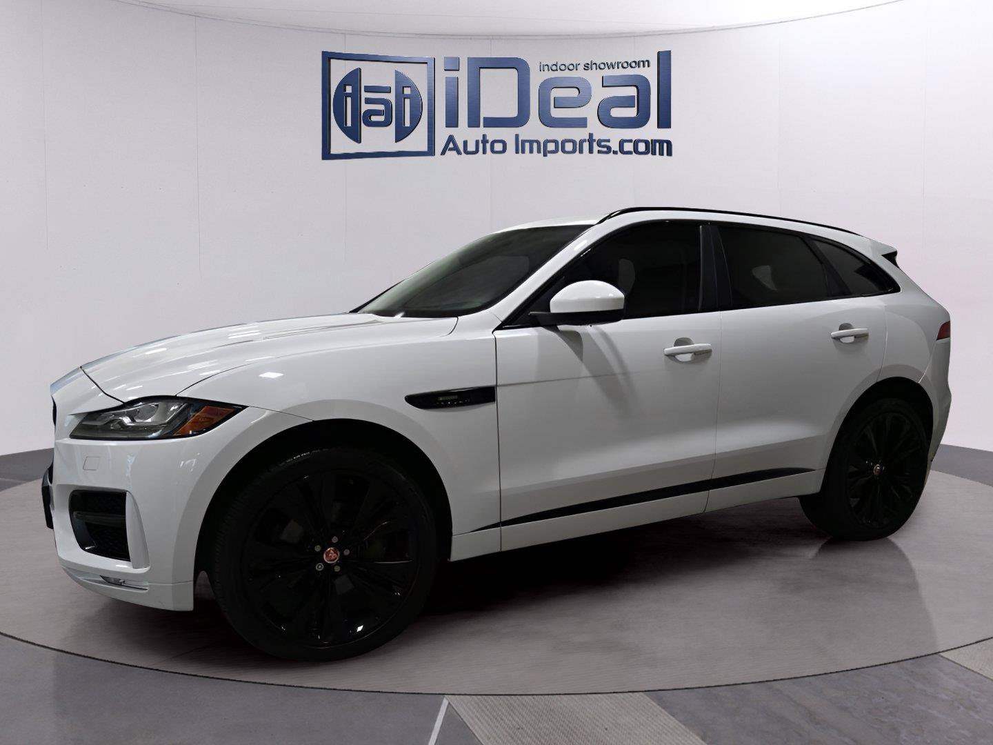 Used 2018 Jaguar F-PACE R-Sport AWD/4WD image 1