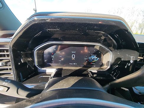 New 2026 GMC Sierra 2500 SLE image 17