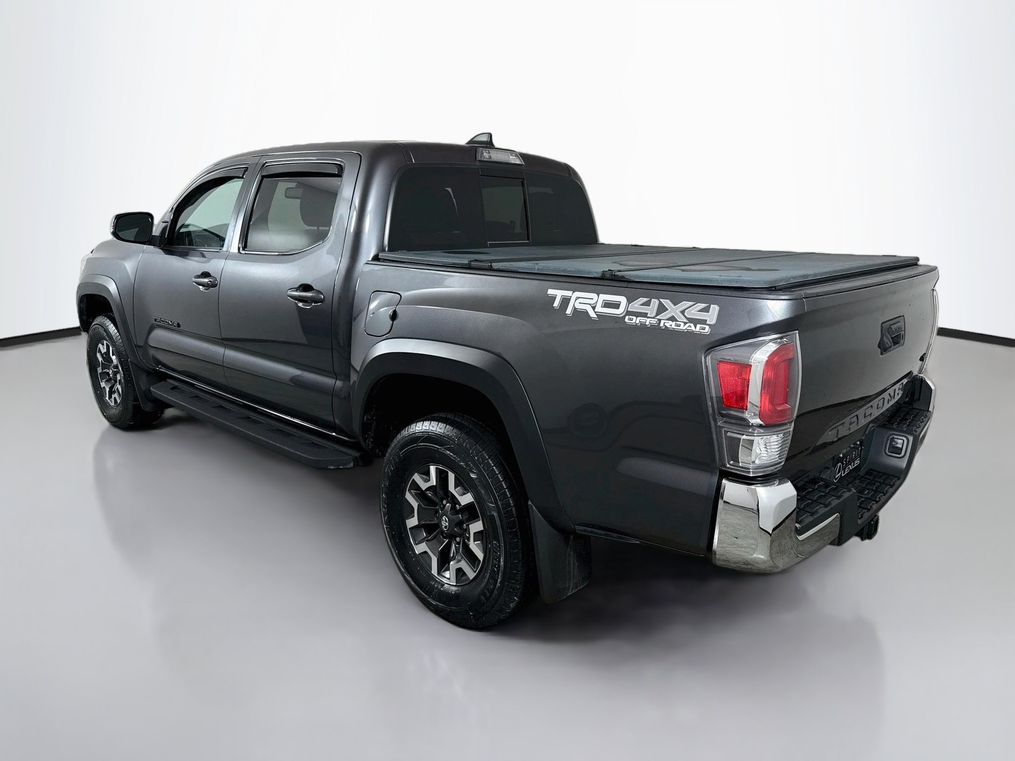 Used 2021 Toyota Tacoma TRD Off-Road AWD/4WD image 5