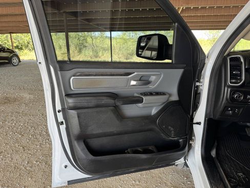 Used 2020 RAM 1500 Lone Star RWD image 25