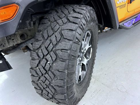 Used 2018 Jeep Wrangler Unlimited Sport S AWD/4WD image 26