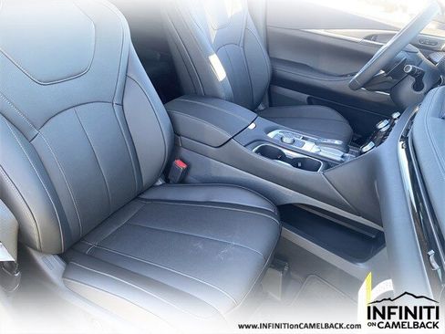 New 2026 INFINITI QX60 Luxe image 10
