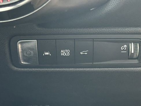 Certified 2024 Chevrolet Equinox EV RS image 28