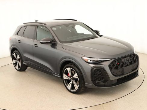 New 2026 Audi SQ5 Premium Plus AWD/4WD image 38