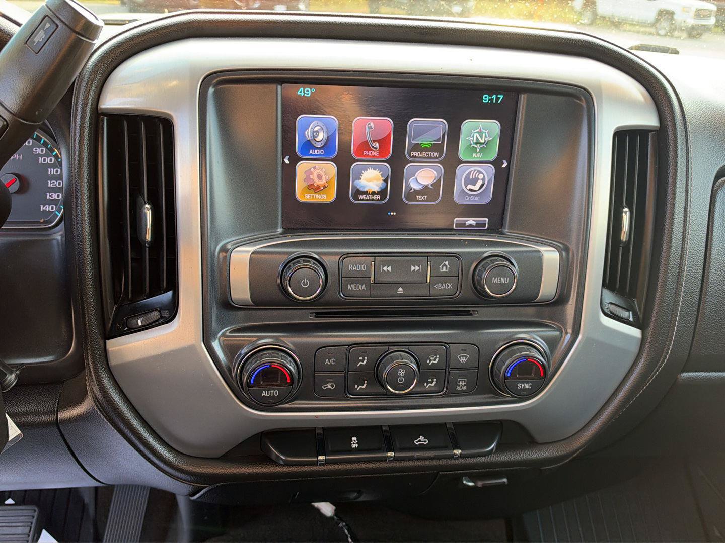 Used 2017 GMC Sierra 2500 SLE w/ HD SLE Preferred Plus Package AWD/4WD image 57