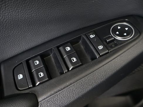 Certified 2024 Kia Seltos EX AWD/4WD image 38
