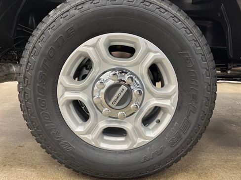 New 2025 Ford F250 XLT image 23
