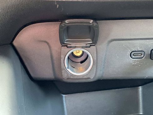 Used 2026 Chevrolet Trax LS FWD image 27