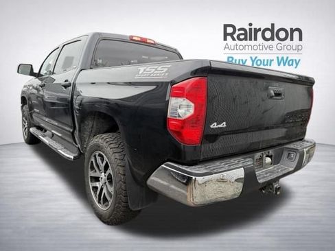 Used 2018 Toyota Tundra SR5 w/ SR5 Upgrade Package AWD/4WD image 12