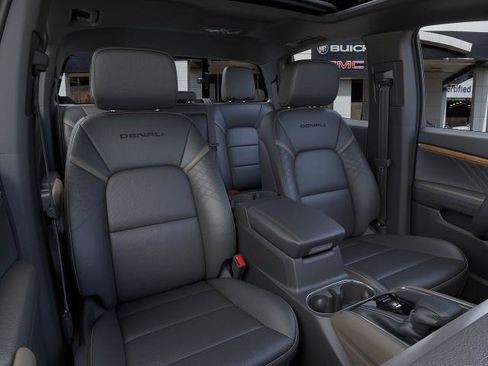 New 2026 GMC Canyon Denali AWD/4WD image 16
