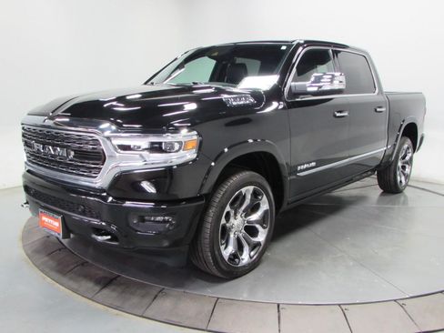 Used 2020 RAM 1500 Limited AWD/4WD image 3