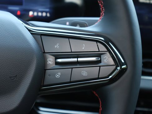 New 2026 Chevrolet Equinox RS w/ Convenience Package III image 16