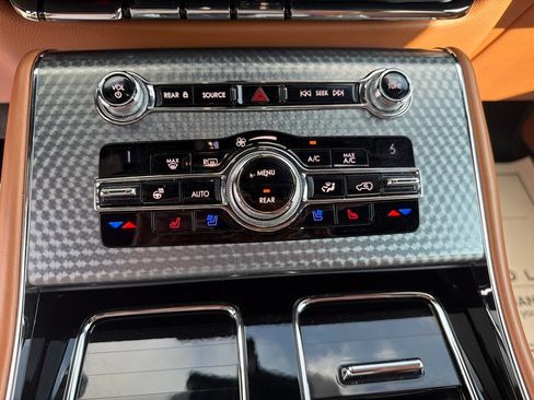 Used 2020 Lincoln Aviator Black Label Grand Touring w/ Class IV Trailer Tow Package AWD/4WD image 25