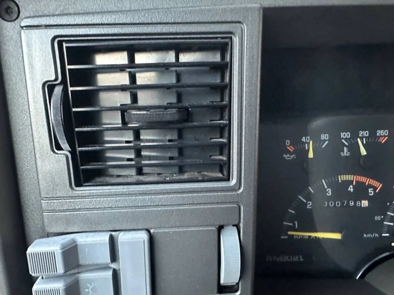 Used 1993 GMC Sierra 3500 2WD Extended Cab image 28