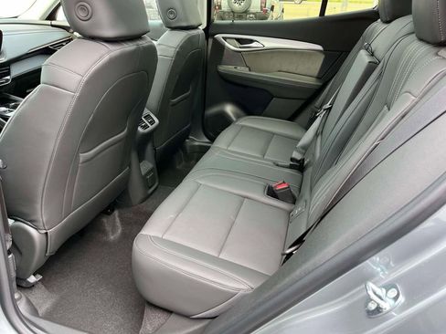 New 2026 Buick Envision Avenir image 17