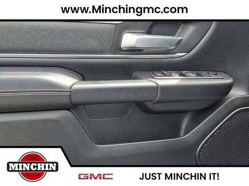 Used 2021 RAM 1500 4x4 Quad Cab image 13