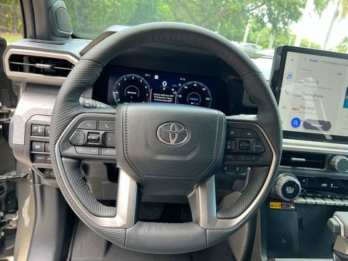 Used 2026 Toyota Tacoma 4x4 Double Cab Hybrid image 13