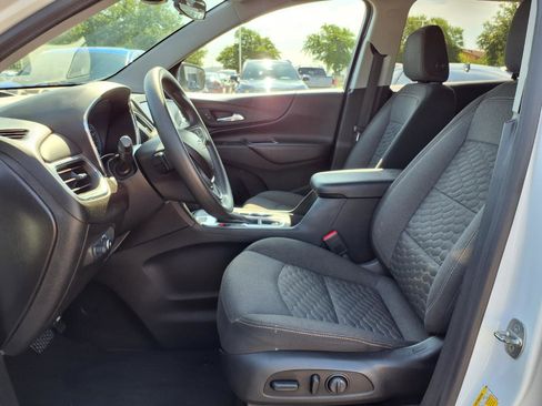 Used 2020 Chevrolet Equinox LT AWD/4WD image 17