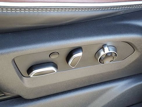 Certified 2024 GMC Sierra 1500 Denali Ultimate AWD/4WD image 10