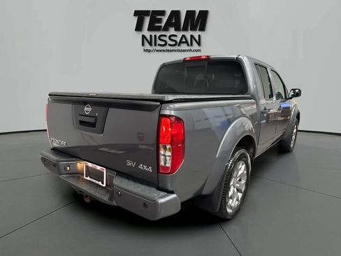 Used 2020 Nissan Frontier SV image 7