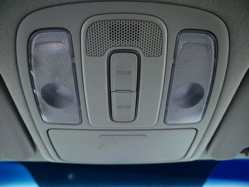 Used 2015 Kia Soul FWD image 32