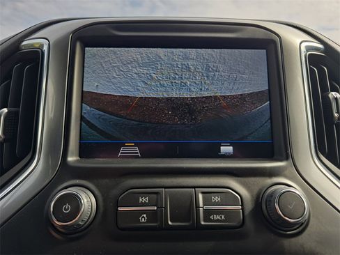 Used 2022 Chevrolet Silverado 1500 RST image 15