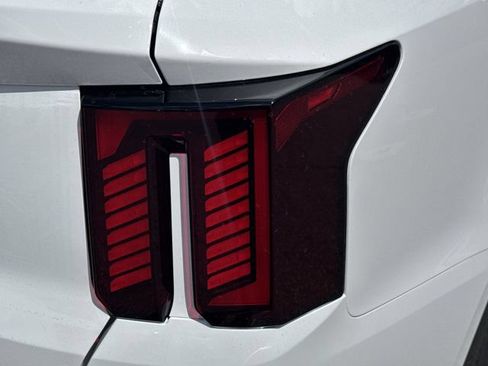 New 2026 Kia Sorento SX FWD image 31