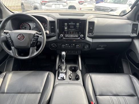 Used 2022 Nissan Frontier PRO-4X w/ Pro-4X Premium Package image 10