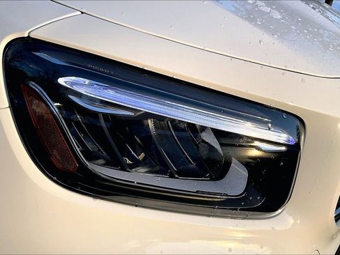 Used 2026 Mercedes-Benz GLB 250 4MATIC image 31