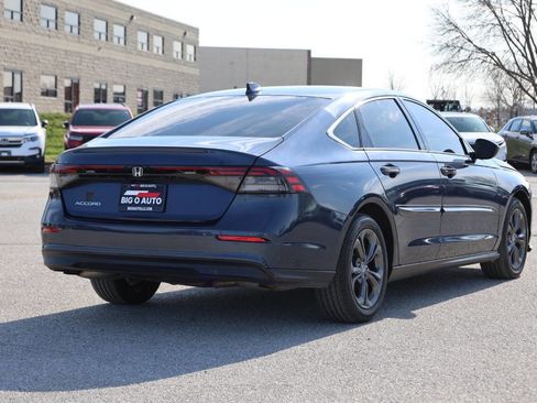 Used 2023 Honda Accord EX image 9