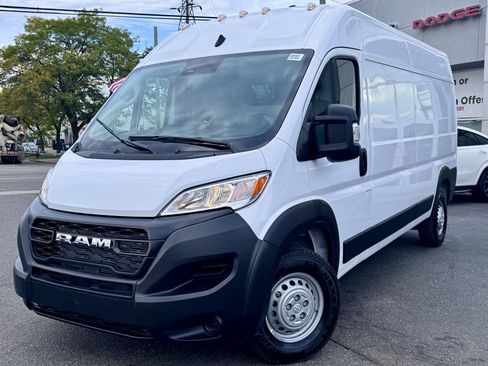New 2025 RAM ProMaster 2500 image 3