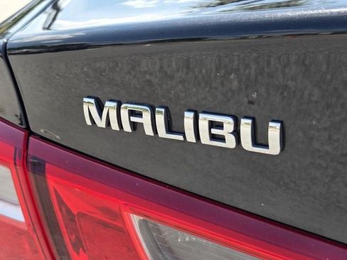 Used 2024 Chevrolet Malibu LT FWD image 39