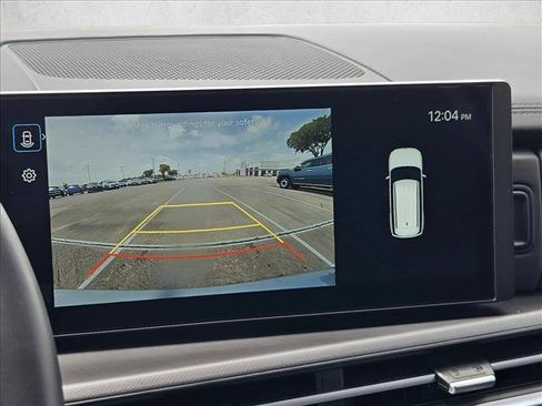 Used 2026 Hyundai Santa Fe SEL FWD image 12