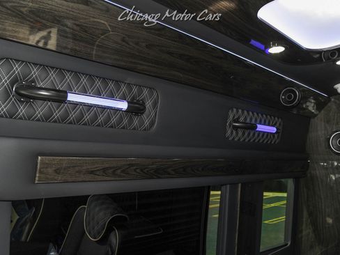 Used 2025 Mercedes-Benz Sprinter 3500 image 28