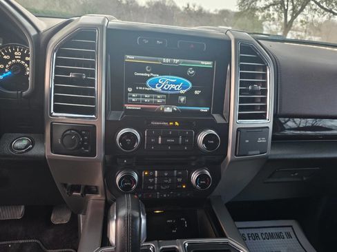 Used 2015 Ford F150 Platinum w/ FX4 Off-Road Package image 13