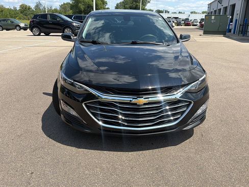Used 2019 Chevrolet Malibu LT w/ Driver Confidence Package FWD image 8
