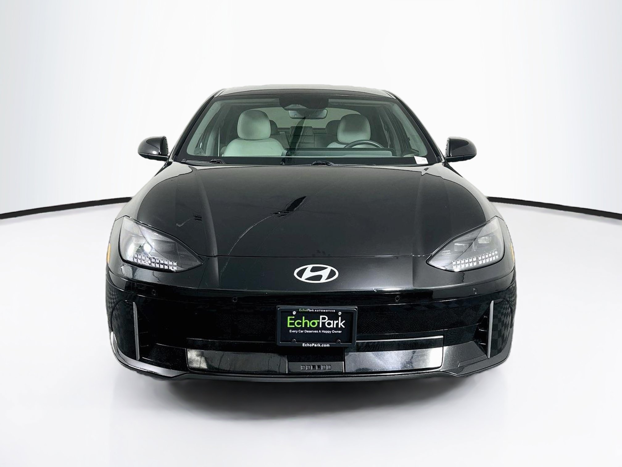 Used 2023 Hyundai Ioniq 6 SEL RWD image 2