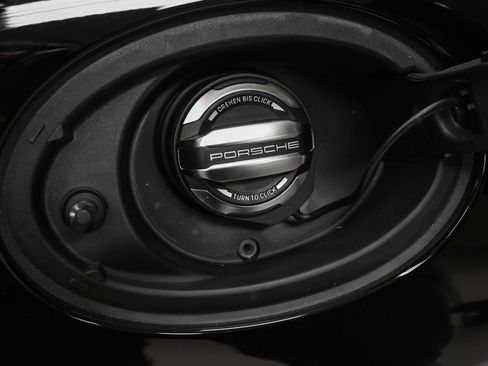 Certified 2026 Porsche 911 GT3 RWD image 27