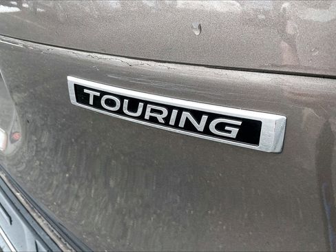 Certified 2025 Subaru Forester Touring image 9
